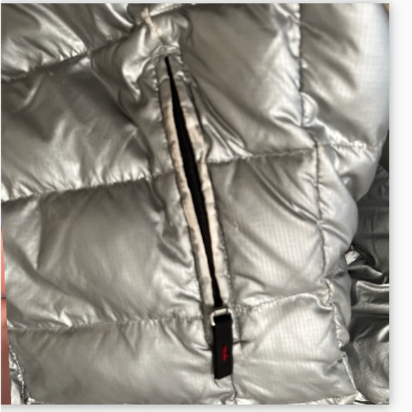 Bogner Silver Metallic Down Puffer Ski Jacket with Hood Fire and Ice - Picture 4 of 5